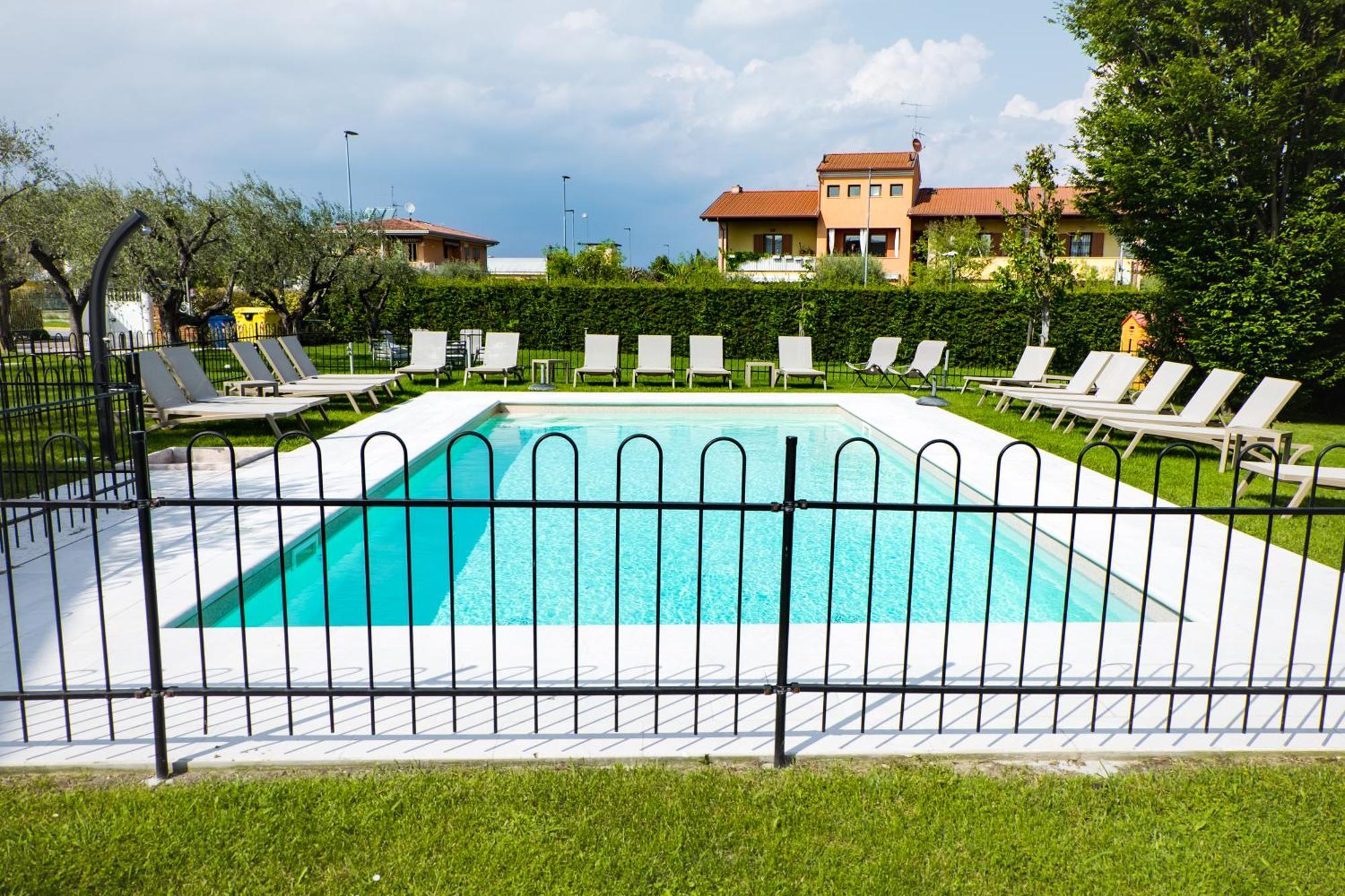 Villa Colli Storici Ντεζεντσάνο ντελ Γκάρντα Εξωτερικό φωτογραφία