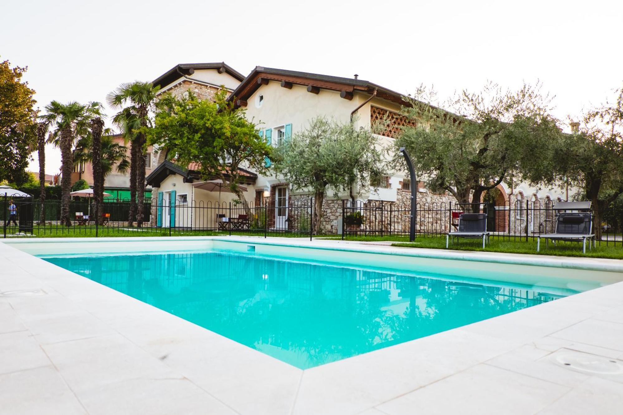 Villa Colli Storici Ντεζεντσάνο ντελ Γκάρντα Εξωτερικό φωτογραφία