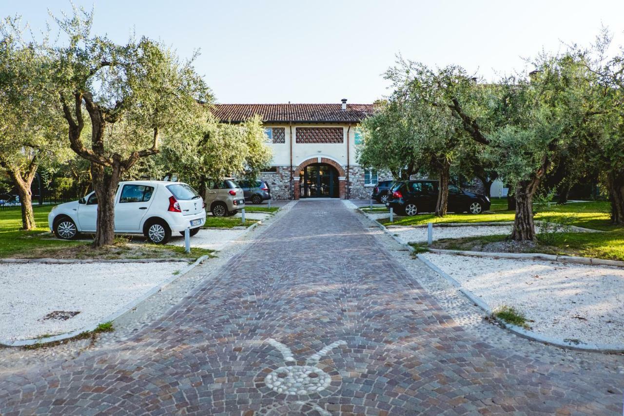 Villa Colli Storici Ντεζεντσάνο ντελ Γκάρντα Εξωτερικό φωτογραφία