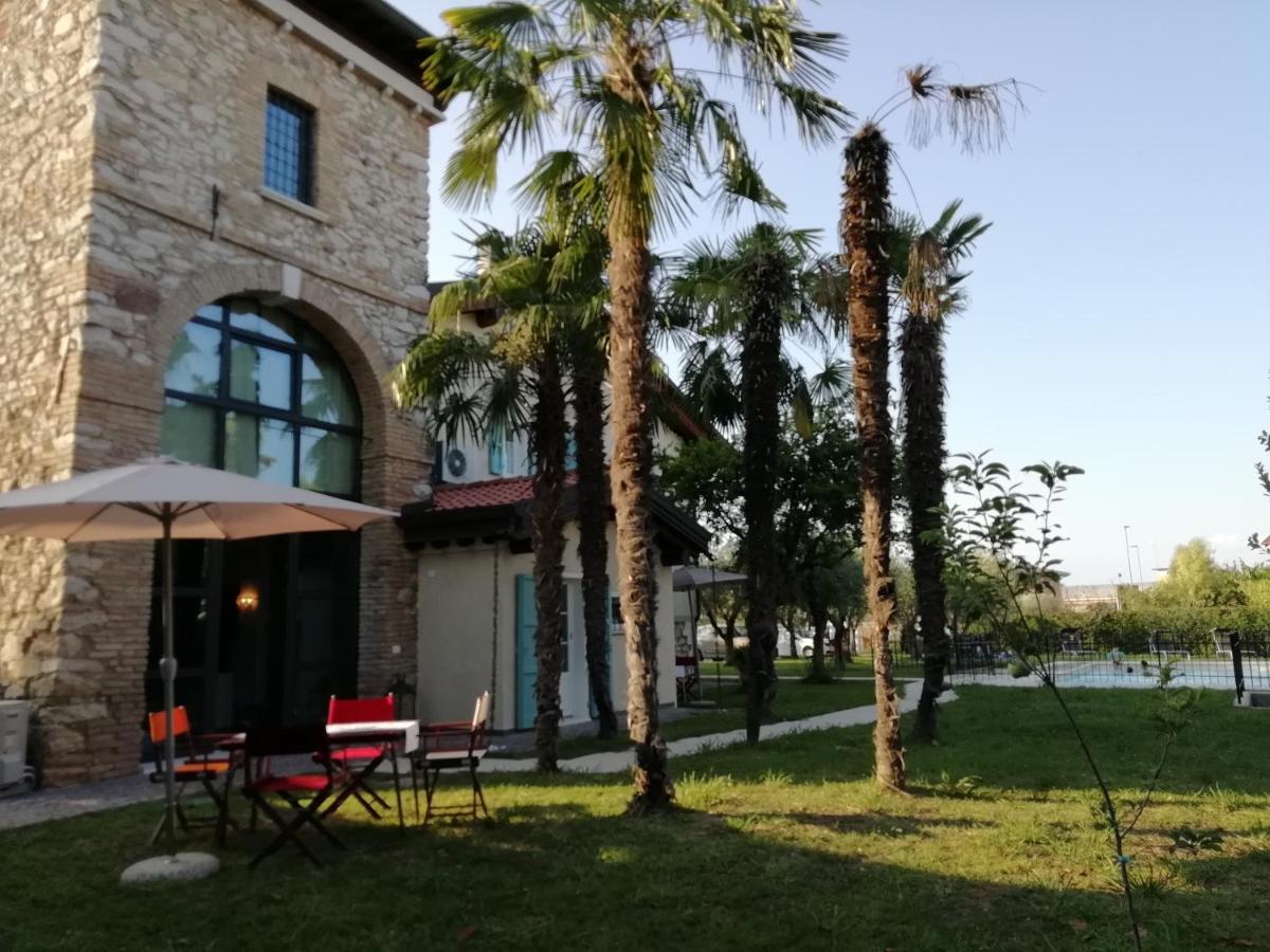 Villa Colli Storici Ντεζεντσάνο ντελ Γκάρντα Εξωτερικό φωτογραφία